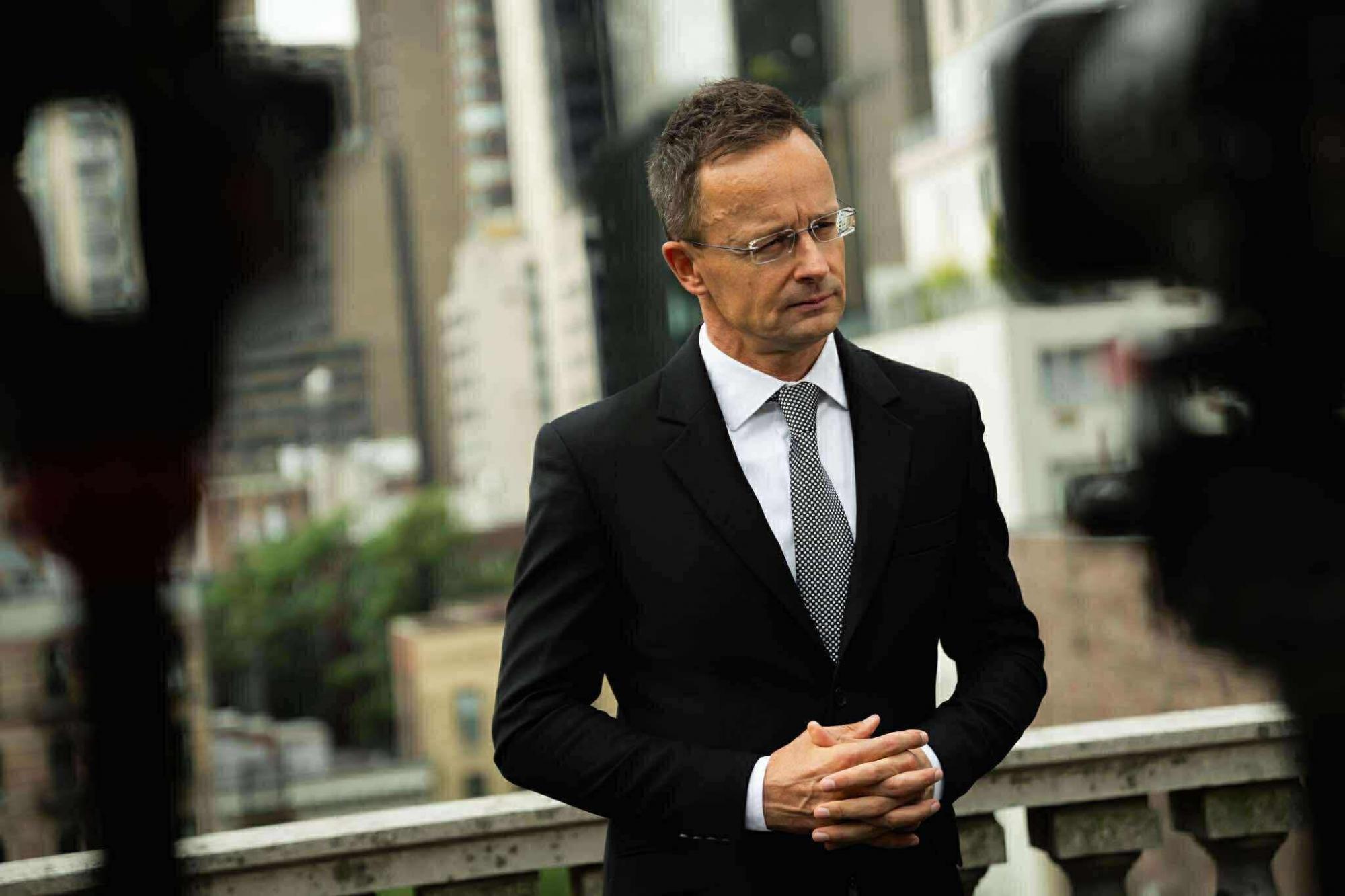 Сійярто працював на РФ за дорученнями Лаврова: у ЗМІ злили переговори